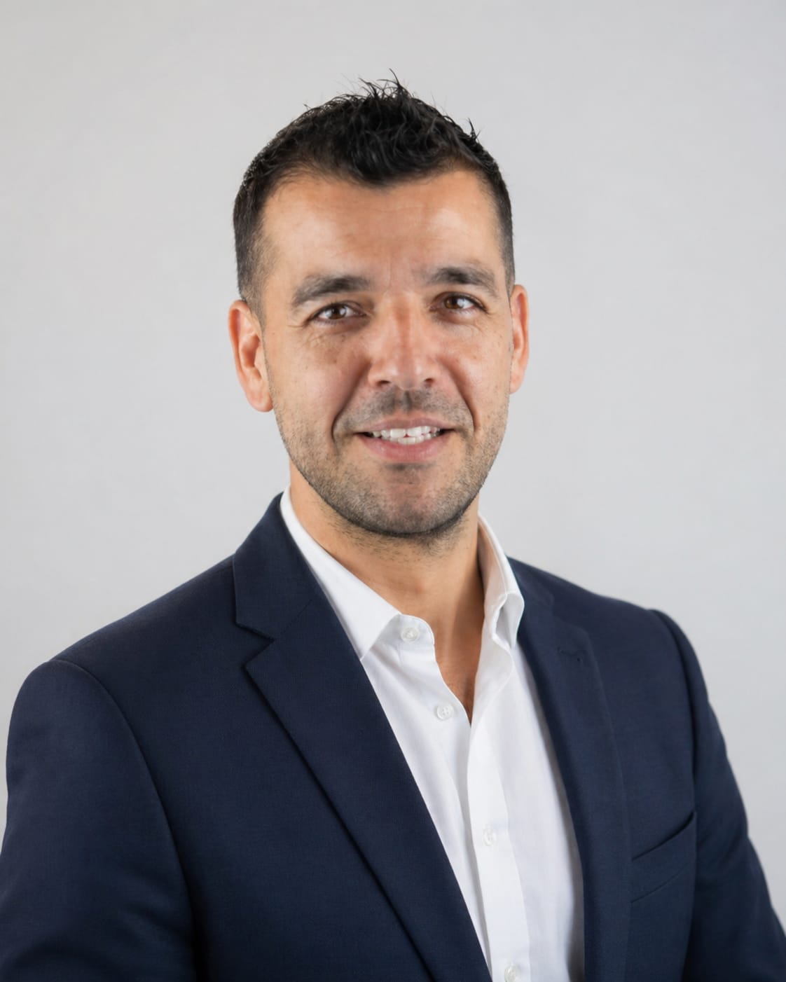Daniel Medina, Productor Asesor de Seguros en Neuquén